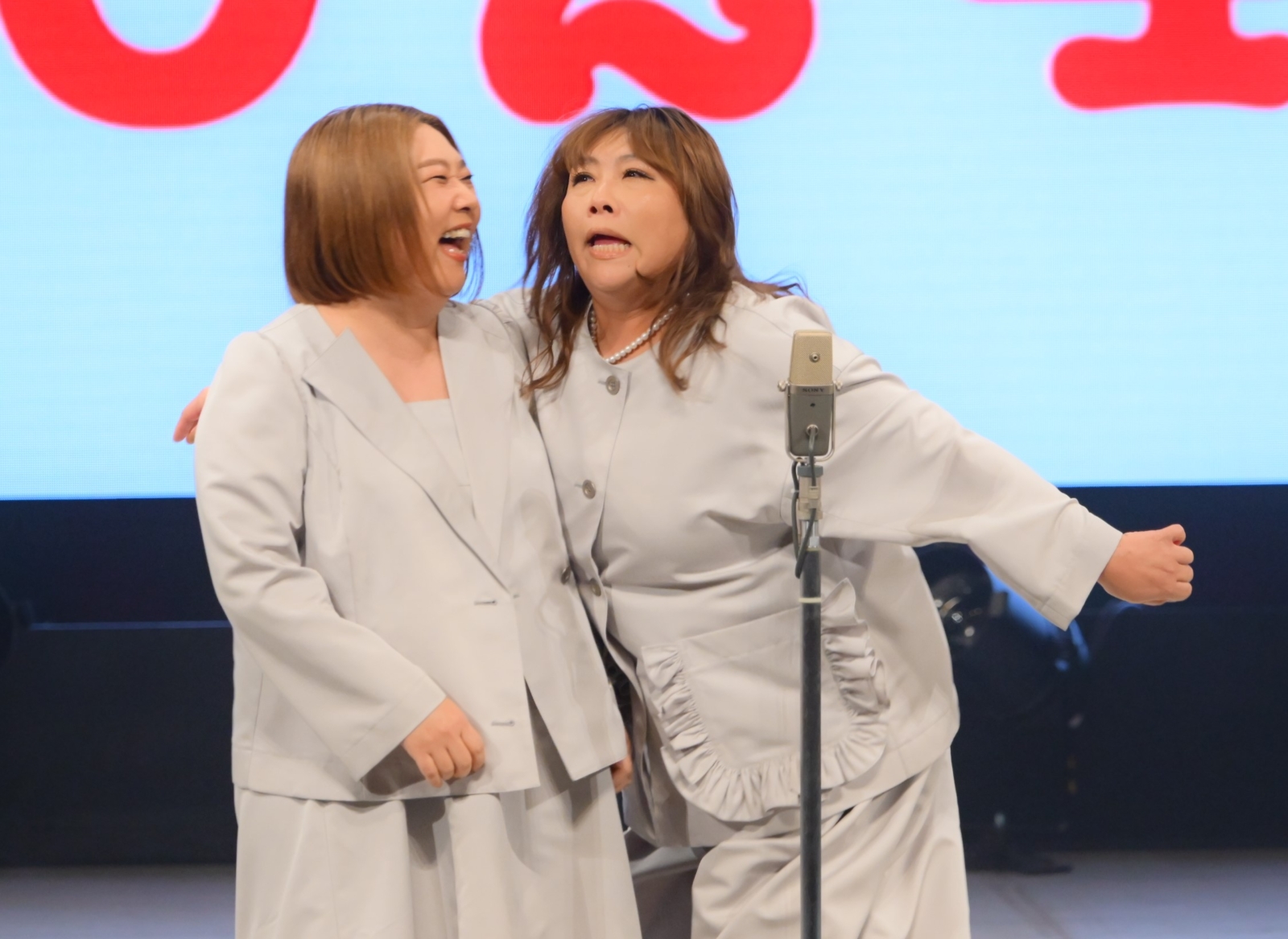 海原やすよ ともこ7年ぶりの単独ライブはコント尽くし! 「やったことないものを見てもらおうと」 | FANY Magazine