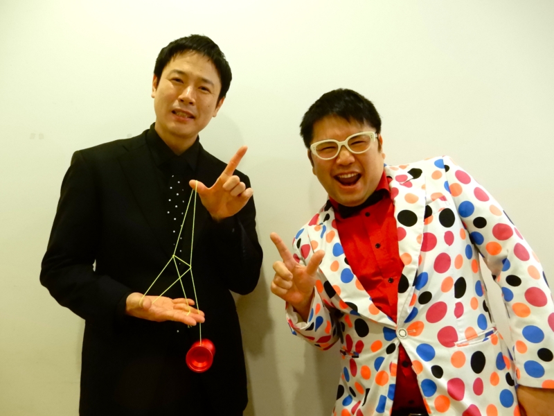 2025年にフィーバー確定!? ヨーヨー×漫才の異色芸で『おもしろ荘』に爪痕残した「ぼよんぼよん」ってどんなコンビ?【30問30答】