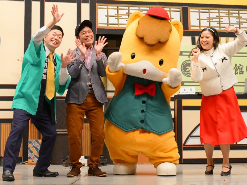 吉本新喜劇65周年全国ツアー・群馬公演に向け“ぐんまちゃん”が稽古に参加! 「乳首ドリル」「パンティーテックス」の切れ味に吉田裕もビックリ!?