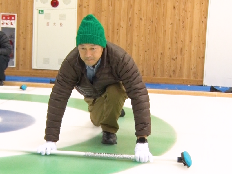 兼光タカシと東野幸治がカーリングでバトル ! BSよしもと『東野ぶらぶらチーキーズ』1月26日放送!