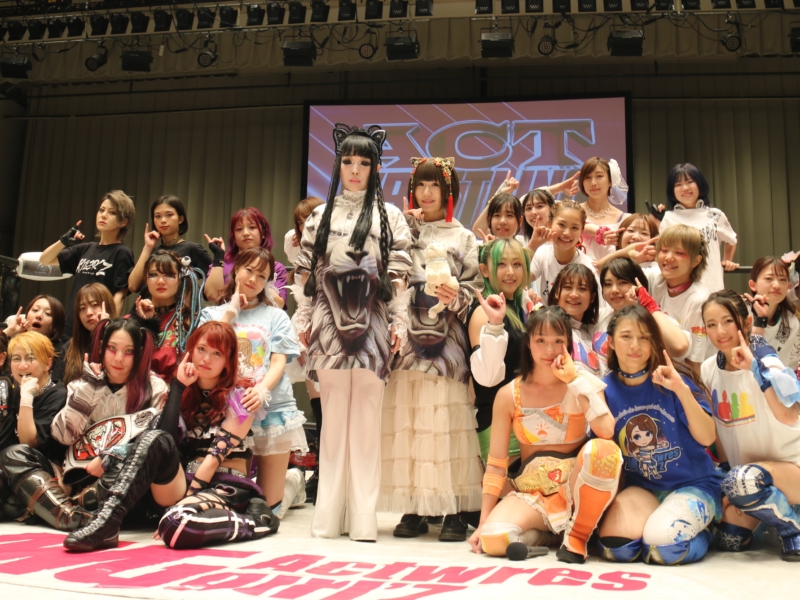 プリンセス天功が女子プロレス公演「アクトレスリング」に登場! 「彼女たちを世界に連れていきたい」