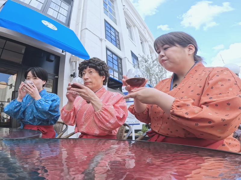 すっちーと天才ピアニストが「ハイクオリティが集まる廃校ビル」へ!『大阪ほんわかテレビ』