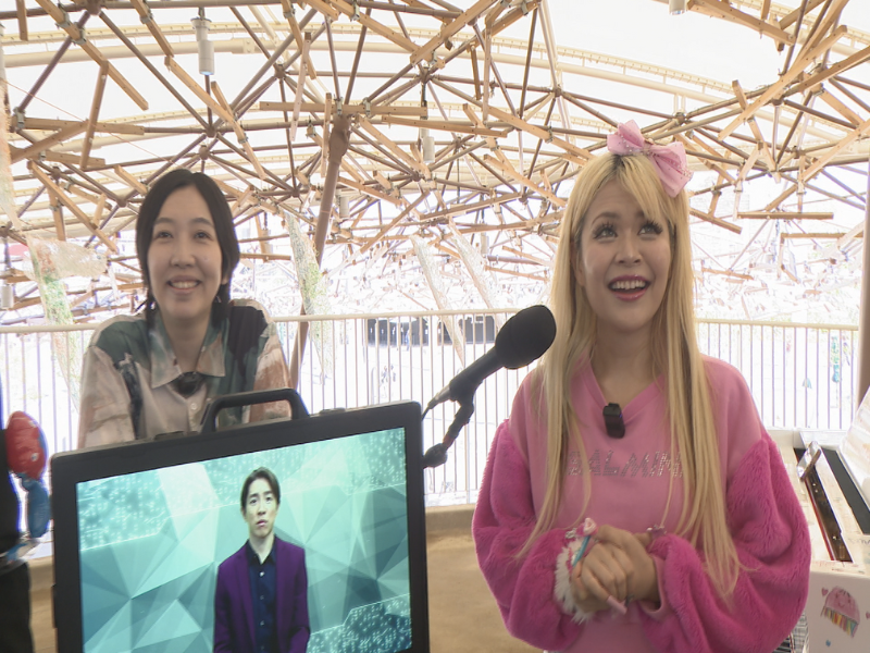 村上信五をモデルにしたバーチャルタレント・AIシンゴの世界初ロケ番組が爆誕! エルフと大阪・万博会場でぶらり旅!