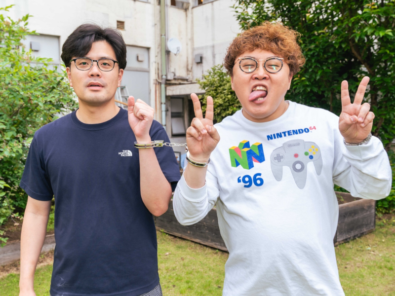 マユリカの2人が手錠で繋がれたまま無人島で過ごす…人気番組第2弾は「人類で初めて無人島で〇〇を使った」!?