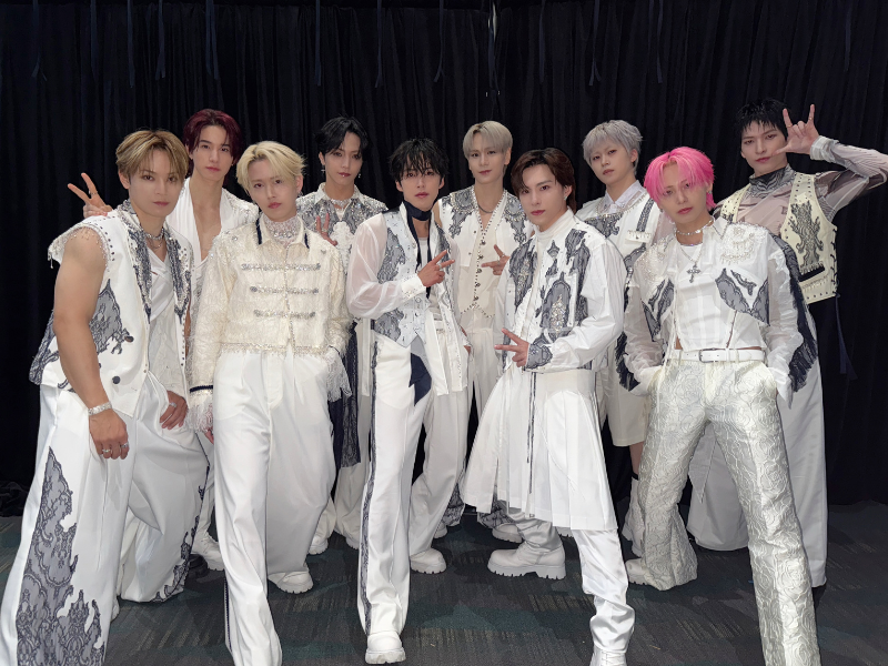 JO1が『KCON LA 2025』に出演!「毒:Fear」/SEVENTEEN カバーでLAファンの視線を釘付け!