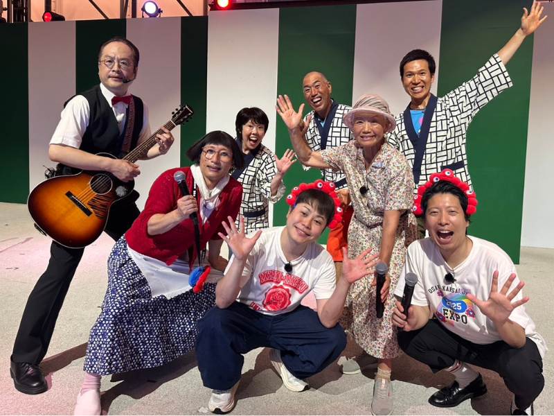 『よしもと新喜劇 NEXT』スピンオフ特番 “万博おばあちゃん”が万博・カラオケ盆踊りで「世界の国からこんにちは」を披露!