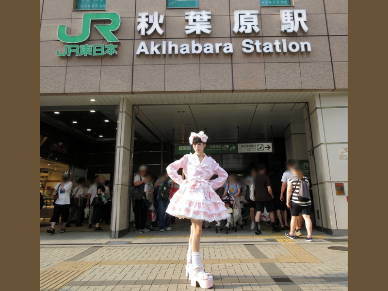 汐宮あまね 初のファッションブランド「鐘罪夢(べるさいゆ)」を設立! 展示会も開催決定!