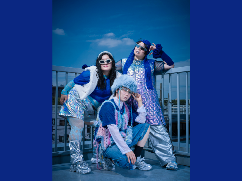 マユリカ・さや香らの“夏のデート服”アクスタも登場!『MUGENDAI