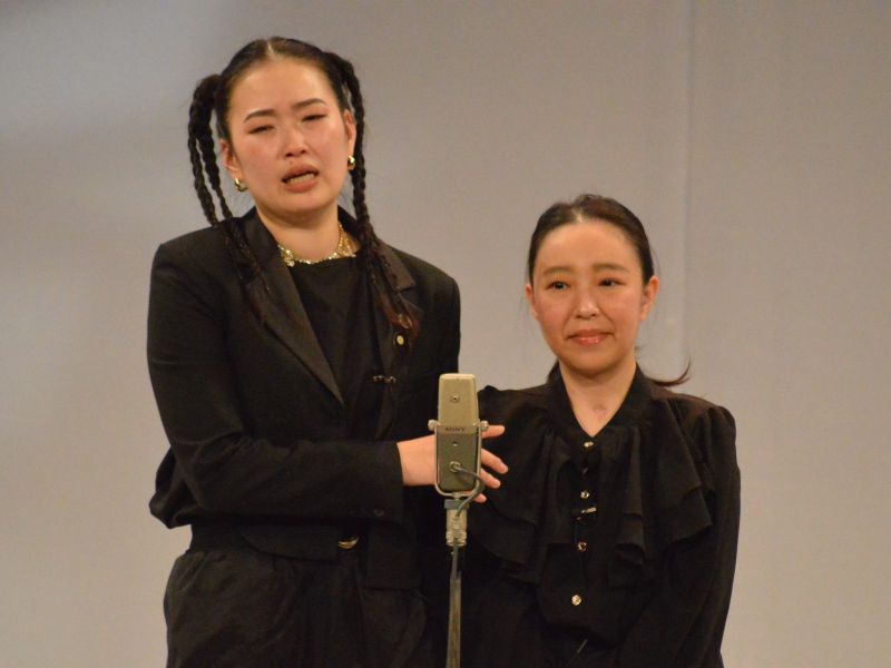 爛々・萌々の初単独ライブに相方・大国麗がサプライズ登場!! 悪性リンパ腫の闘病を明かしてお約束の“チョメ”も復活