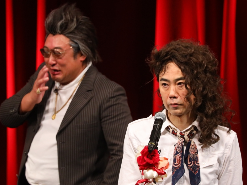 倉たけしと御崎進がついに和解!? 催眠術、銃撃、ロボット化…カオスな展開に“仲直りのデュエット”発表も