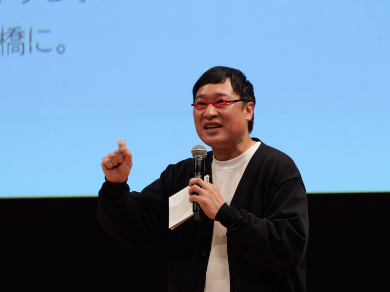 南海キャンディーズ・山里亮太が「赤メガネ食堂」について語る「自分はこういうことをやろうと思っていたんだ」