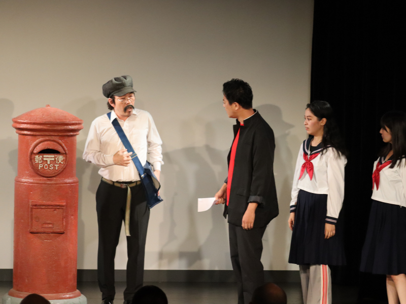 小西武蔵の“新趣向”新喜劇は舞台セットひとつだけで描く親子ストーリー! 「最小限のセットでどこでも公演できるものを作りたい」