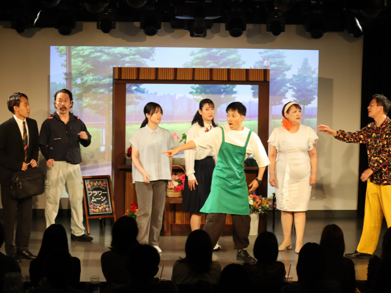 2026年度入団の新たな吉本新喜劇座員を紹介! お披露目公演は大成功⁉ 先輩座員も負けじと奮闘