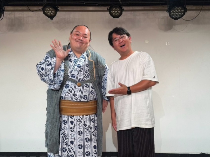 曽祖父母はユタとイタコで同居人は6歳の幽霊!? “業界注目”元力士の怪談芸人が恐怖と笑いのライブ