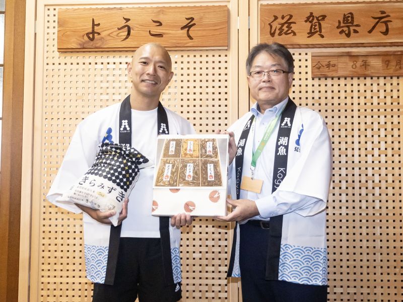 R-1王者・今井らいぱちが出身地・滋賀を“凱旋”表敬訪問! 「最後は滋賀で過ごしたいという気持ちがめっちゃある」